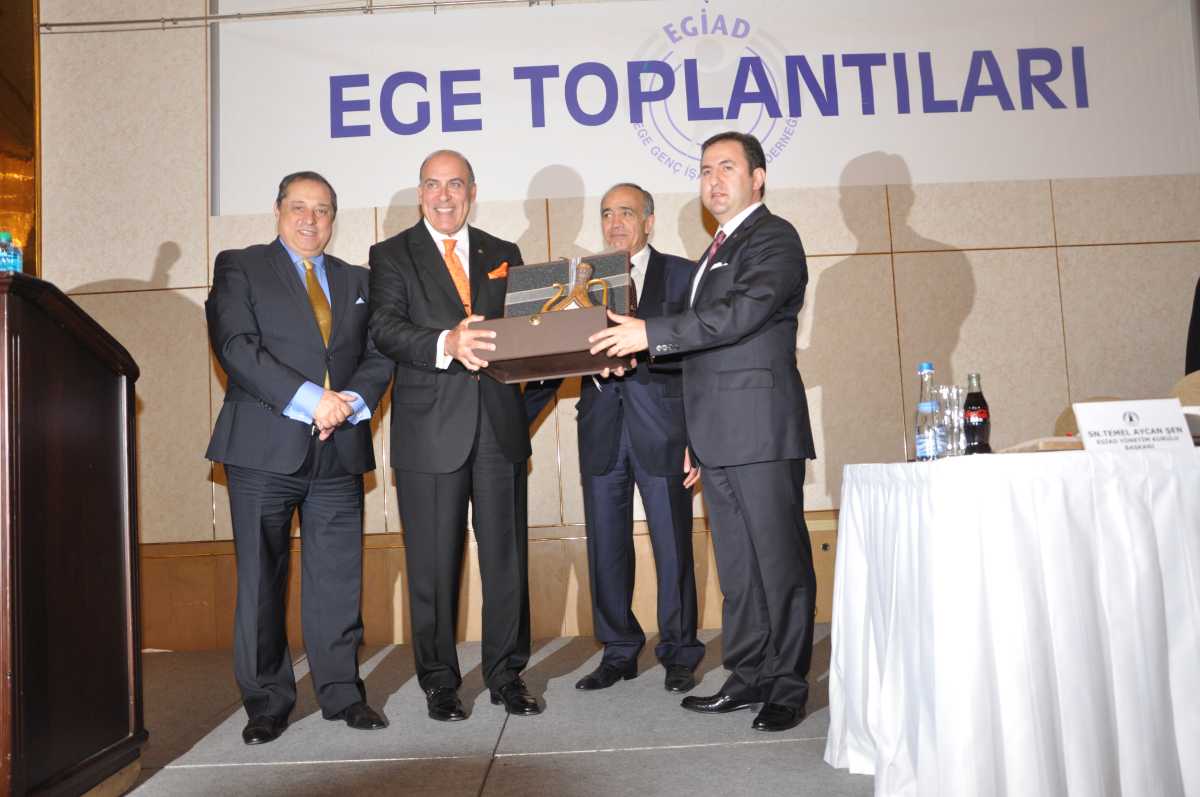 Coca-Cola CEO'su Sn.Muhtar Kent'in Katılımıyla 64. Ege Toplantısı